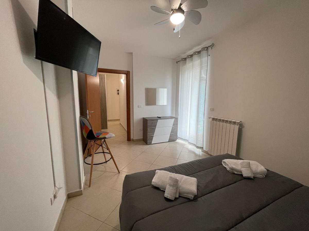 La Dimora Dei Sogni Apartment เมซานเย ภายนอก รูปภาพ
