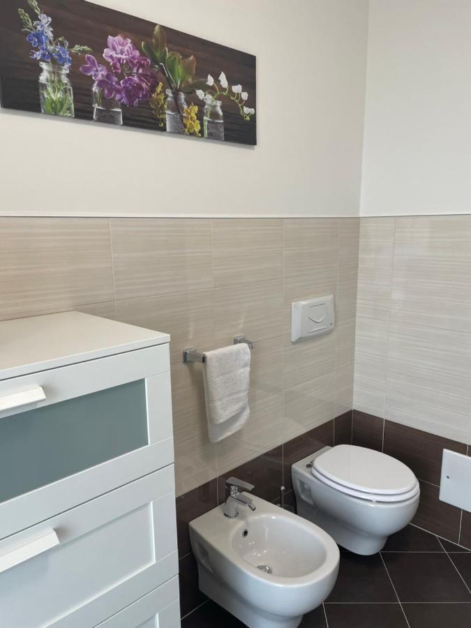 La Dimora Dei Sogni Apartment เมซานเย ภายนอก รูปภาพ