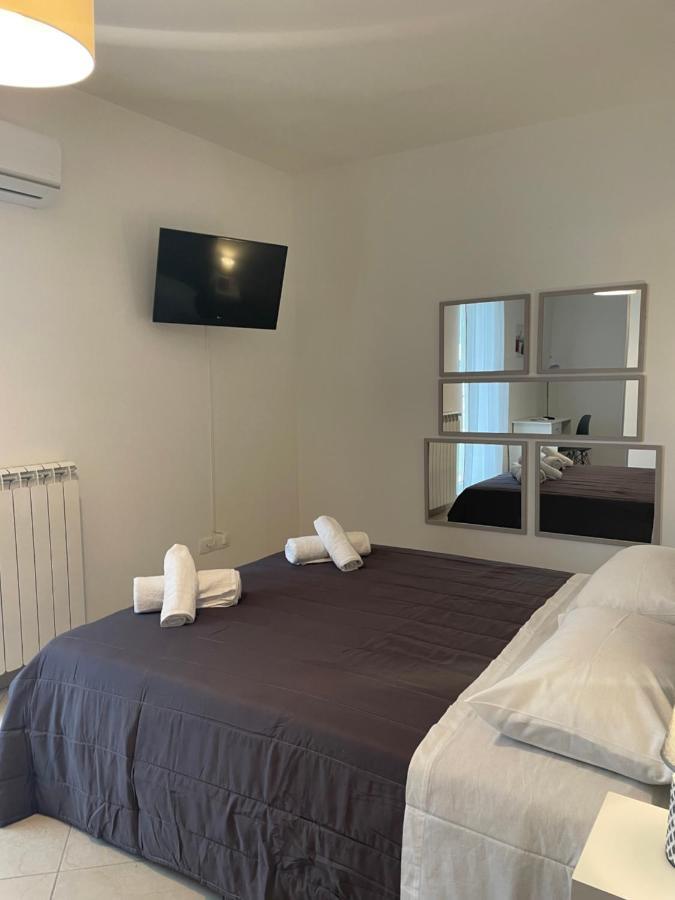 La Dimora Dei Sogni Apartment เมซานเย ภายนอก รูปภาพ