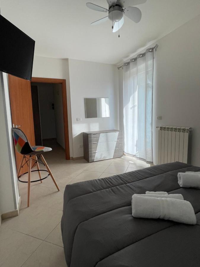 La Dimora Dei Sogni Apartment เมซานเย ภายนอก รูปภาพ